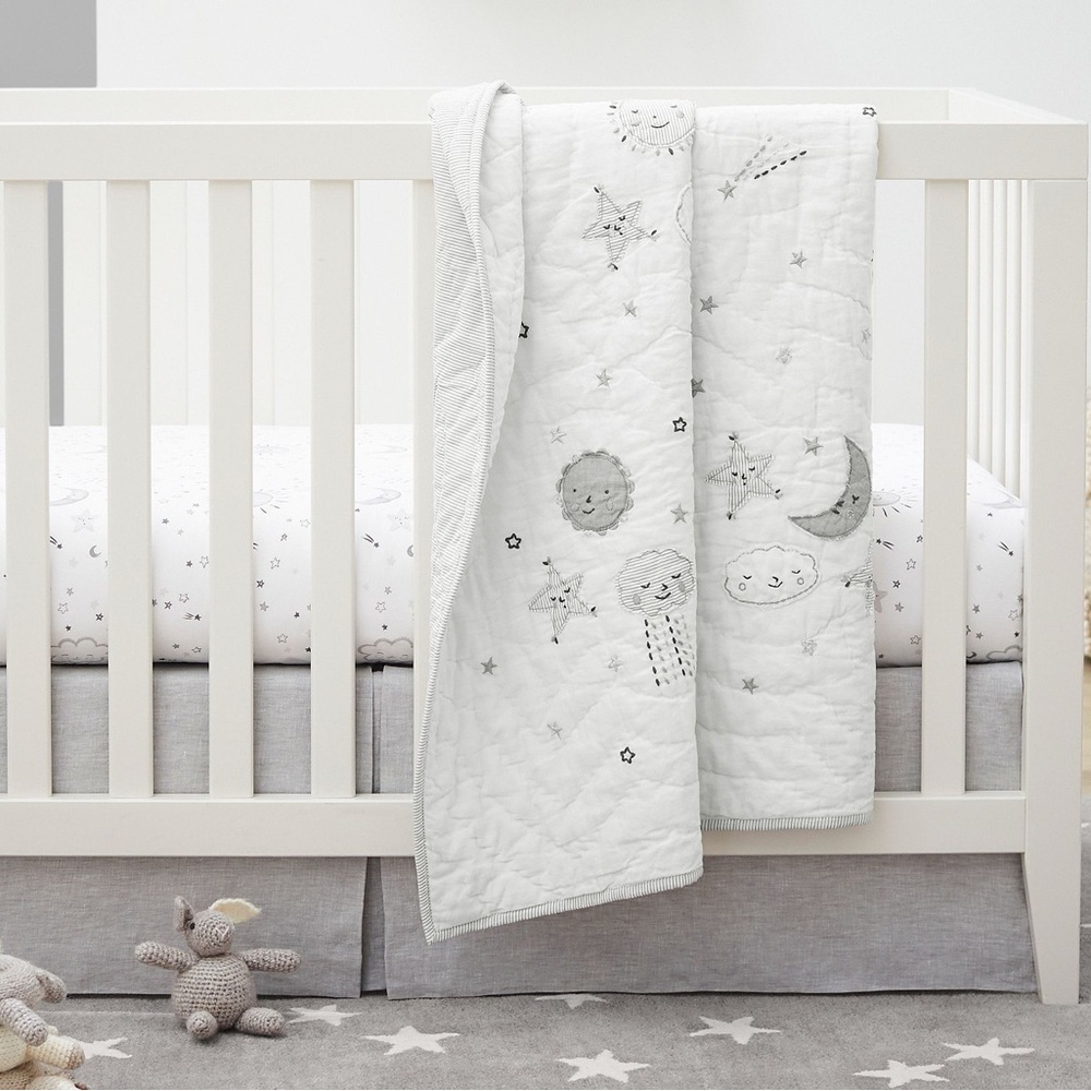 NWT Pottery Barn Kids Skye Moon Twinkle Little Stars Grey Toddler Bed Crib Quilt